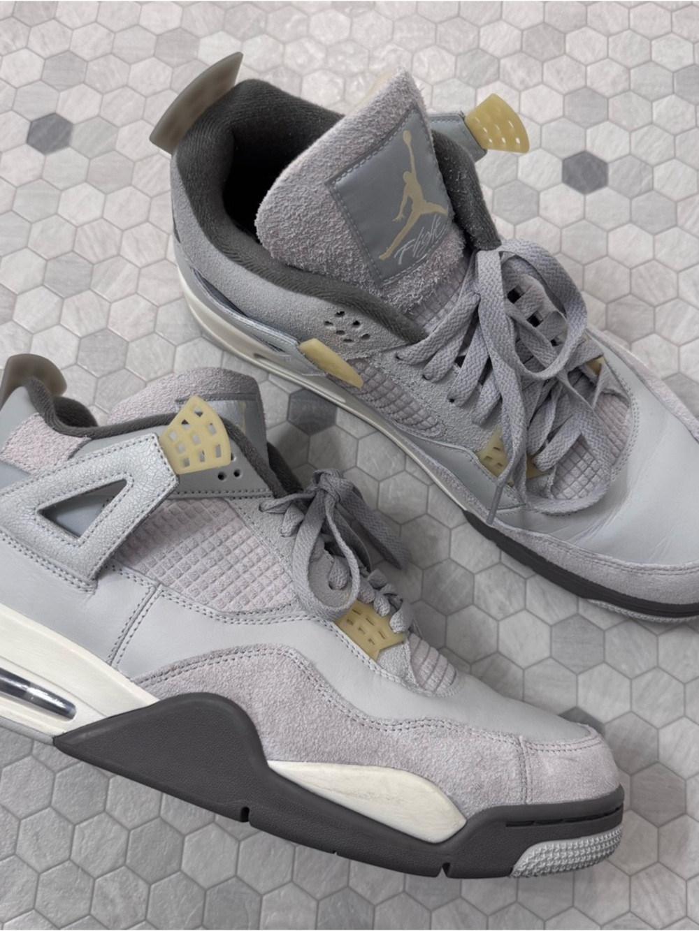 Jordan 4 Retro SE Sneakers